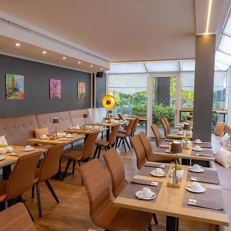 C-you 酒店 开姆尼茨